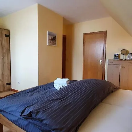 Ferienwohnung-dueneneck-14-og-rechts Lägenhet